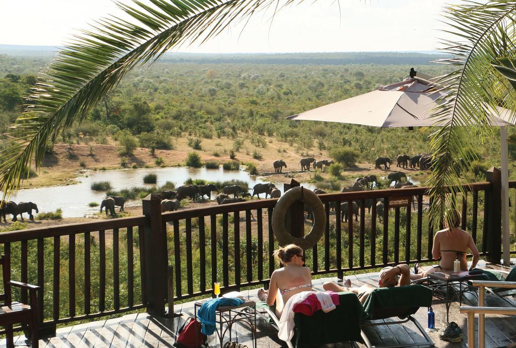 Victoria Falls Safari Lodge Екстер'єр фото