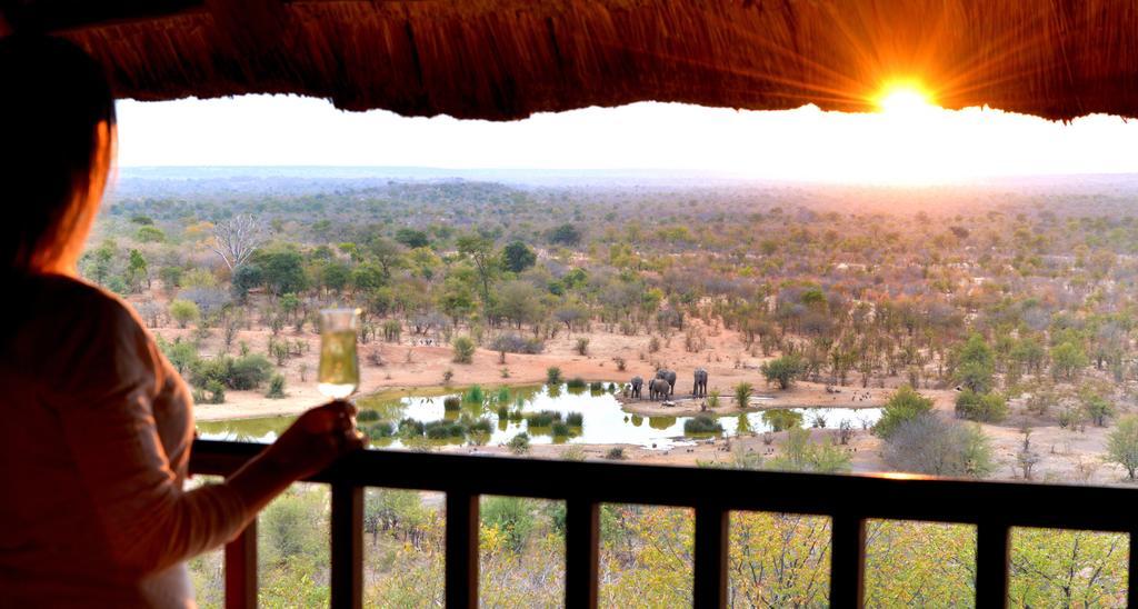 Victoria Falls Safari Lodge Екстер'єр фото